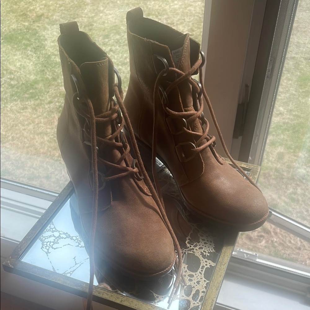 Sorel Brown Lace-Up Ankle Boots